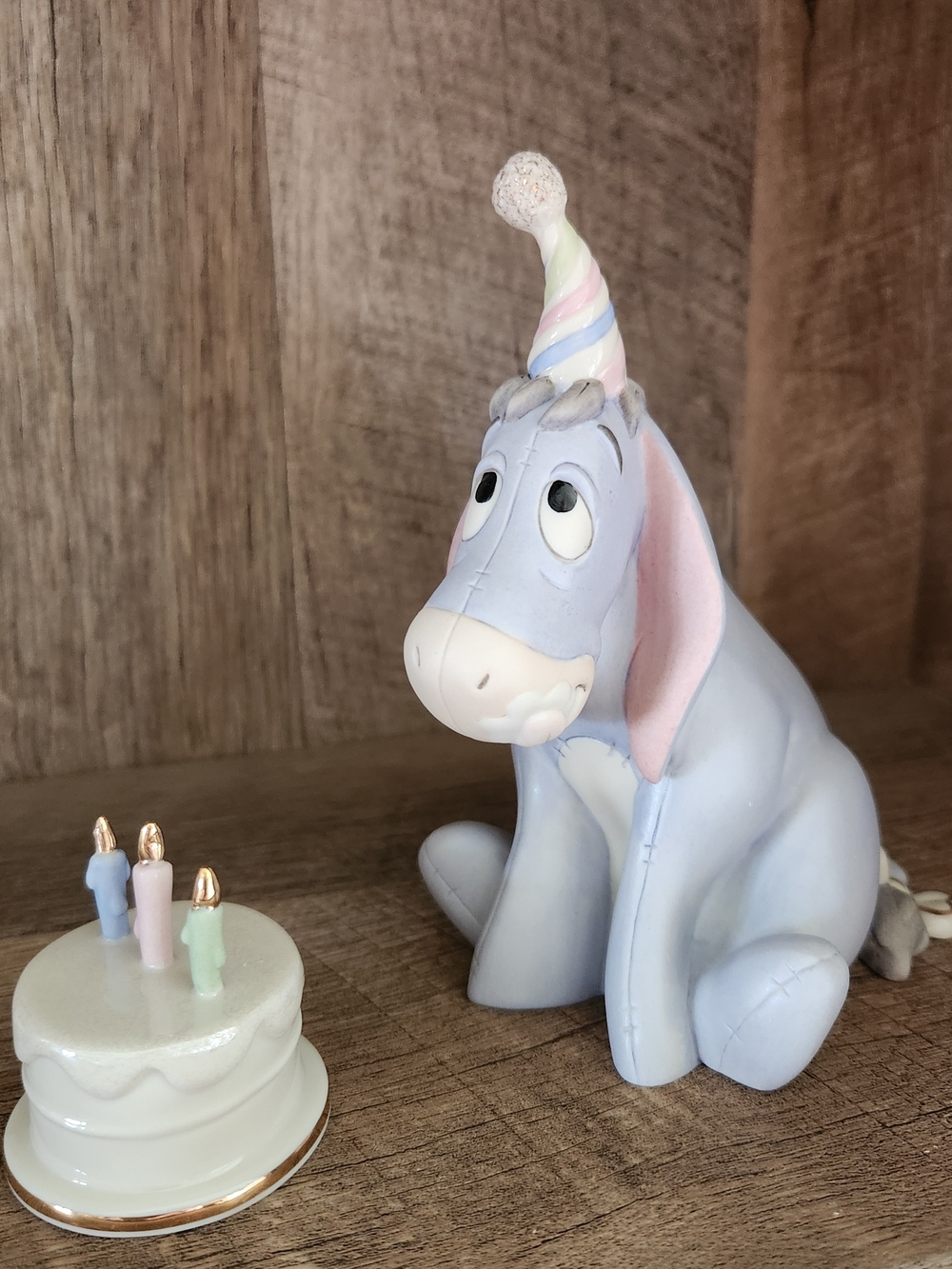 Lenox Disney "Eeyore's Birthday Wish" Birthday Figurine with Cake